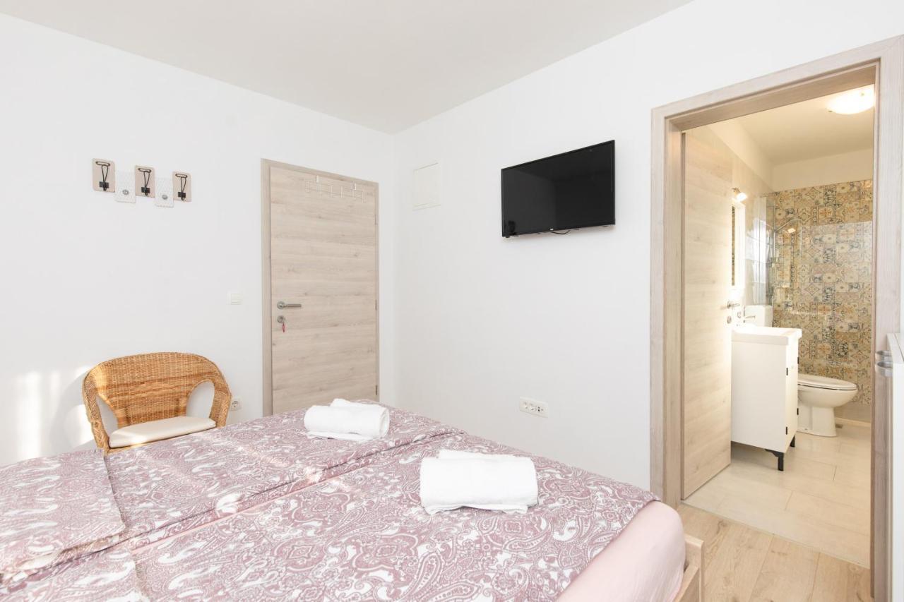 Apartments Brig Perfect Countryside Holiday! Veglia Exterior foto