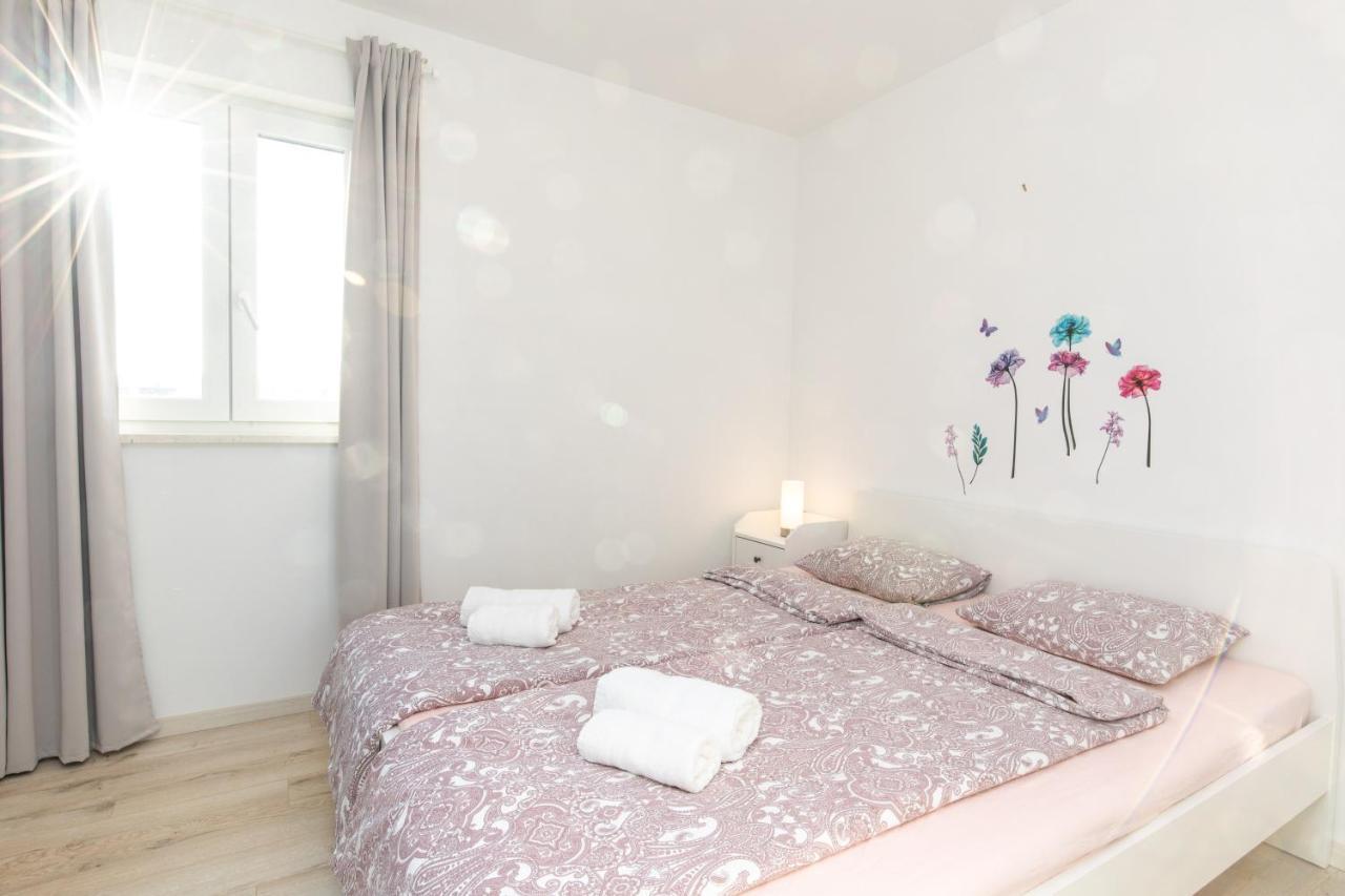 Apartments Brig Perfect Countryside Holiday! Veglia Exterior foto